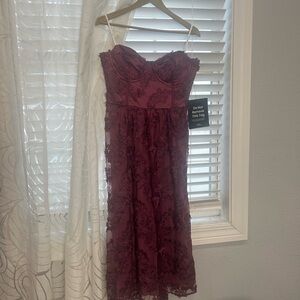 Lulu's Strapless Lace Dress in Burgundy